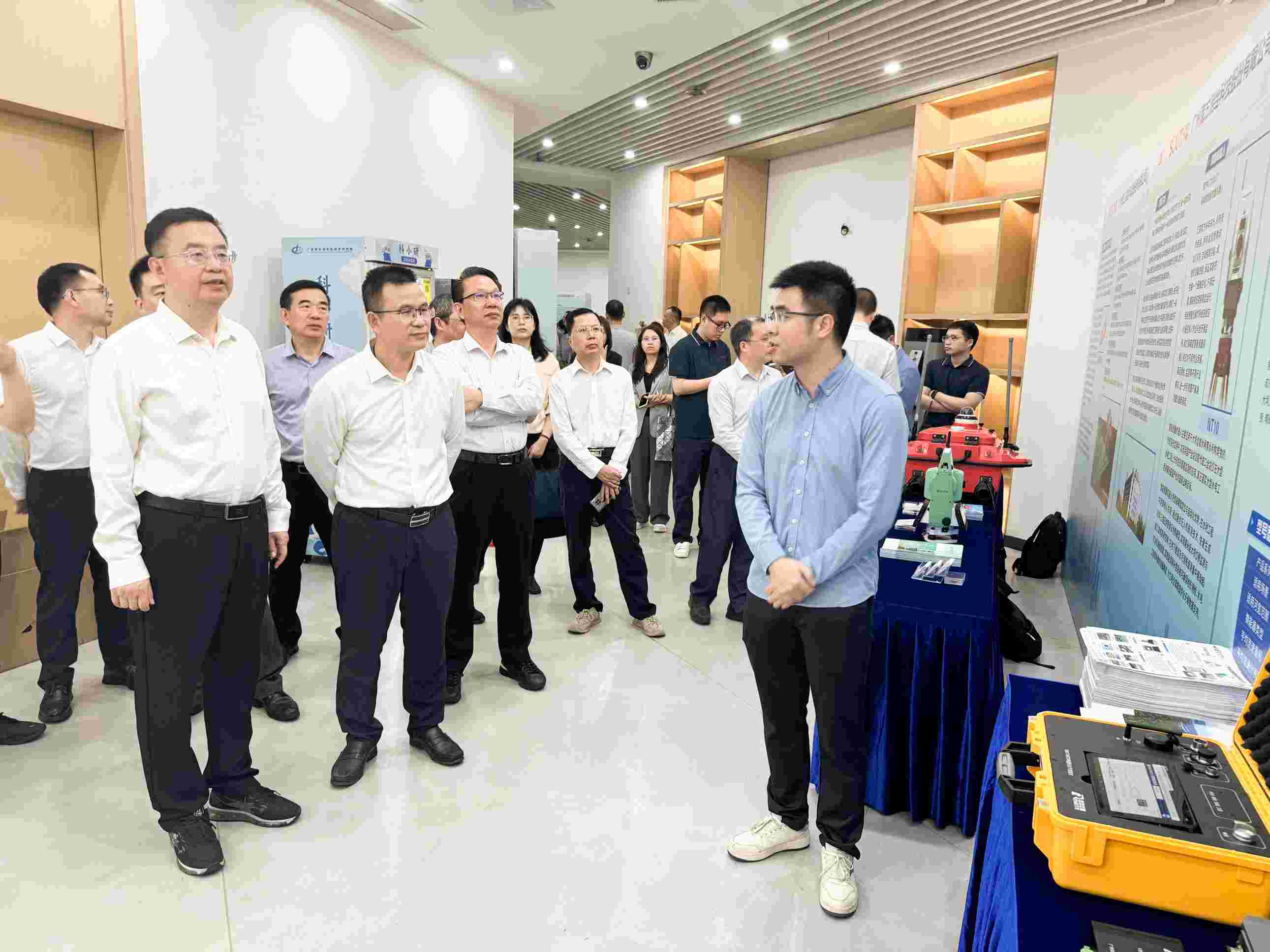 1_20250418100541.jpg 微(wēi)信圖片_20250411162117(1).jpg